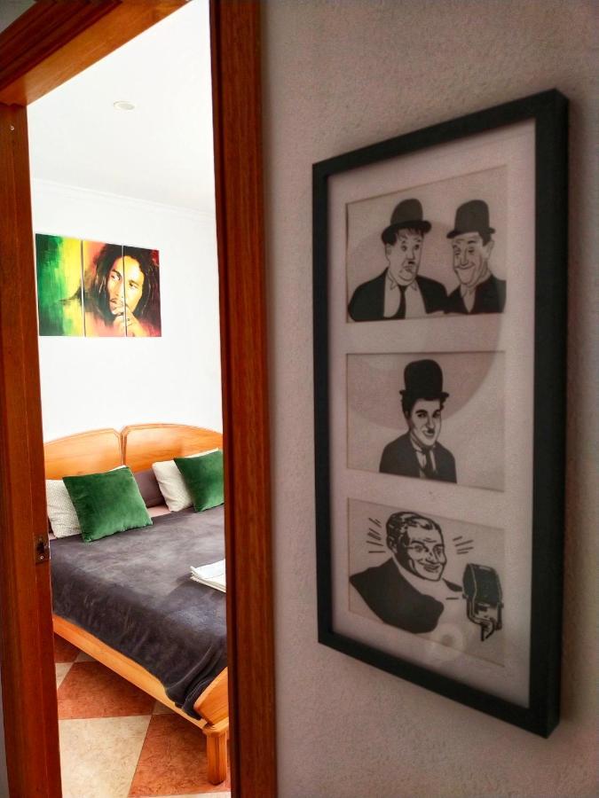 Movie Stars Apartment, גאנדיה מראה חיצוני תמונה